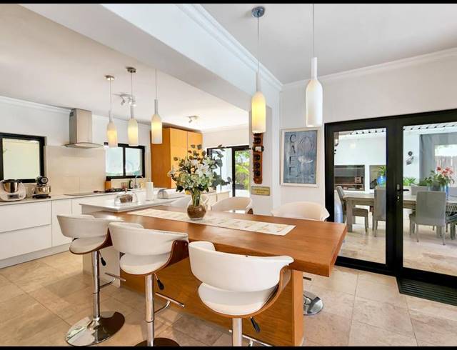 5 BEDROOM HOUSE FOR SALE IN HELGARDA ESTATE
